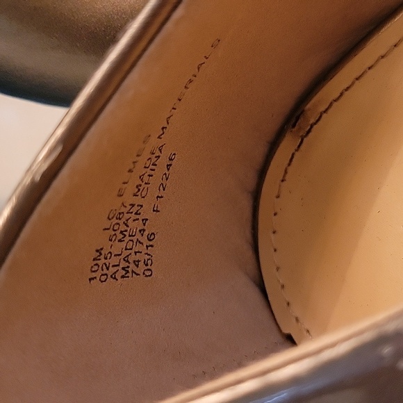 Liz Claiborne heels - Picture 5 of 6